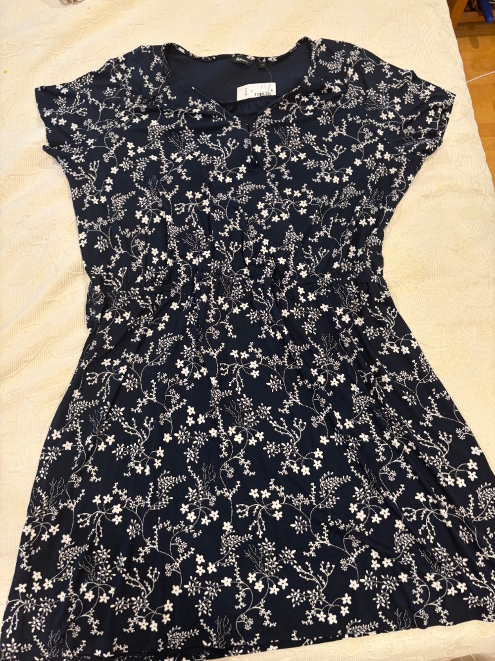 NWT Reitmans Navy and Ivory Floral Surplice Dress Size 2X